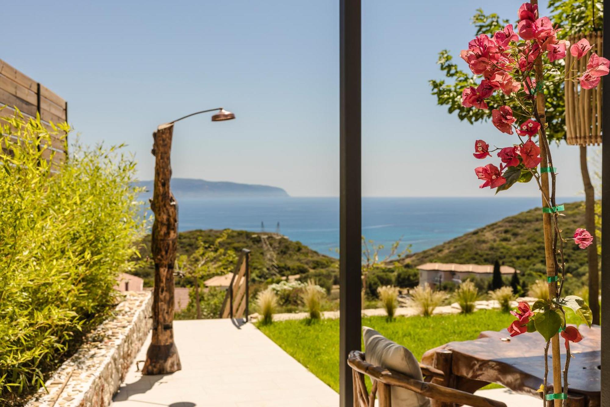 Hilaritas Luxury Suites Sea View, Private Pool & Jacuzzi Paradise Ratzaklíon Eksteriør bilde