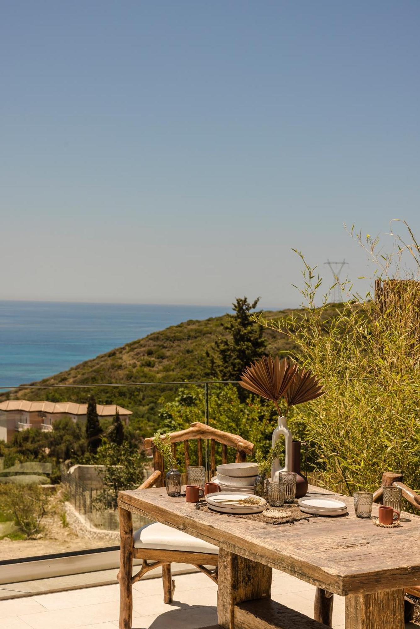 Hilaritas Luxury Suites Sea View, Private Pool & Jacuzzi Paradise Ratzaklíon Eksteriør bilde