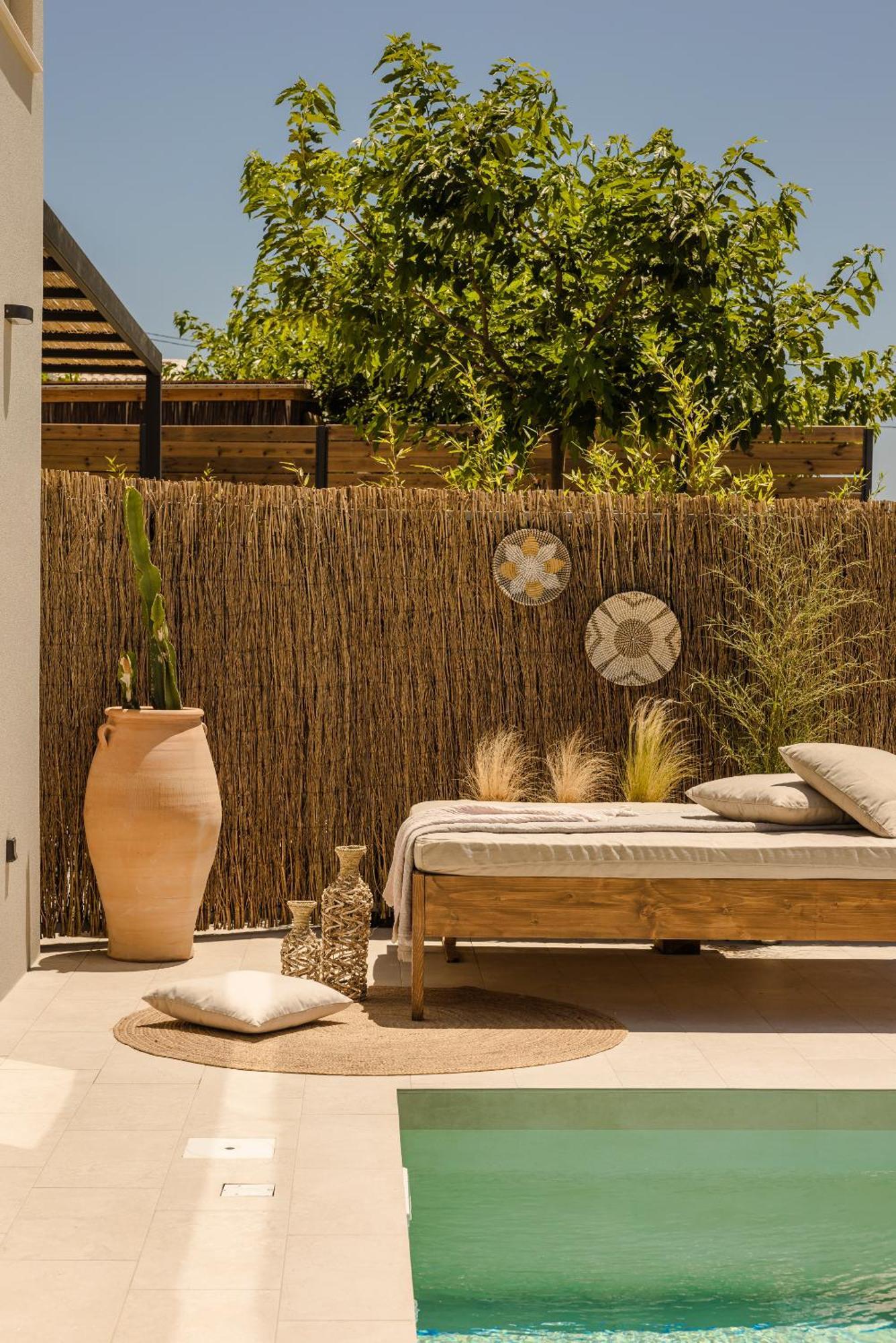 Hilaritas Luxury Suites Sea View, Private Pool & Jacuzzi Paradise Ratzaklíon Eksteriør bilde