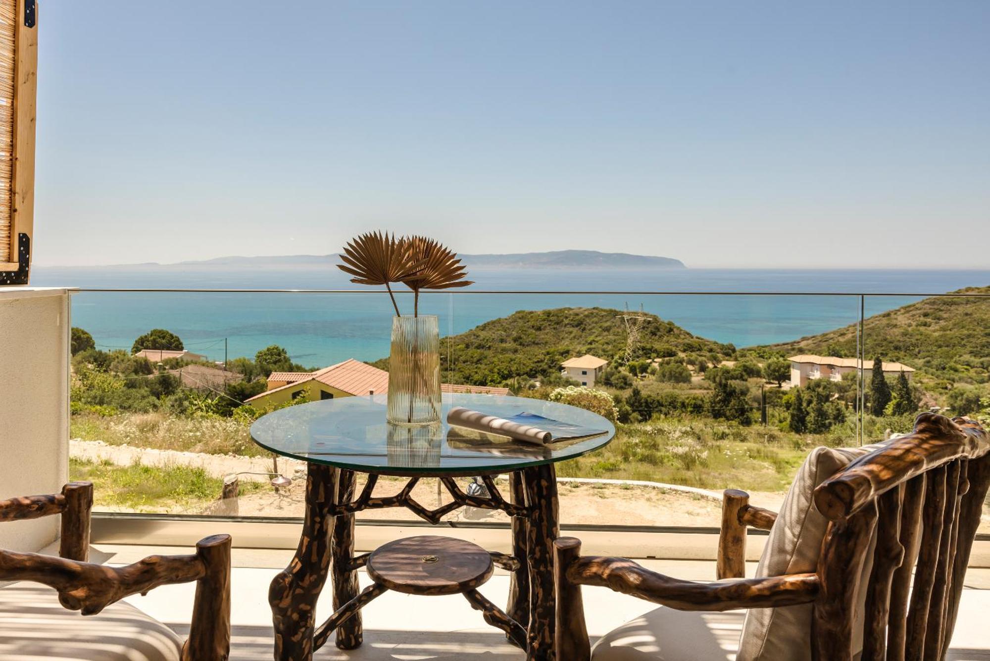 Hilaritas Luxury Suites Sea View, Private Pool & Jacuzzi Paradise Ratzaklíon Eksteriør bilde