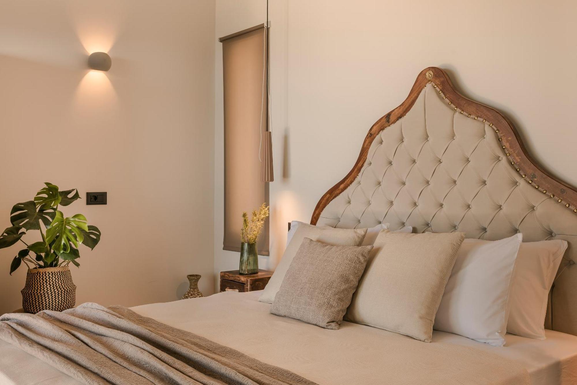 Hilaritas Luxury Suites Sea View, Private Pool & Jacuzzi Paradise Ratzaklíon Eksteriør bilde