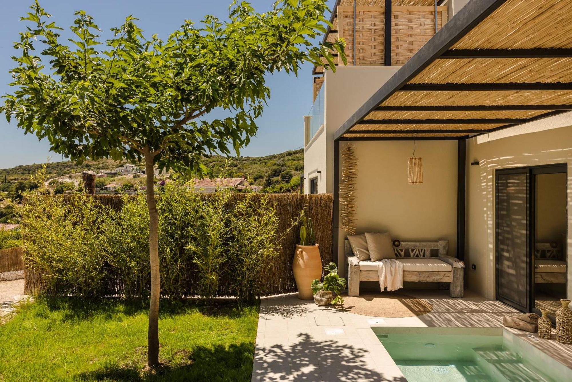 Hilaritas Luxury Suites Sea View, Private Pool & Jacuzzi Paradise Ratzaklíon Eksteriør bilde
